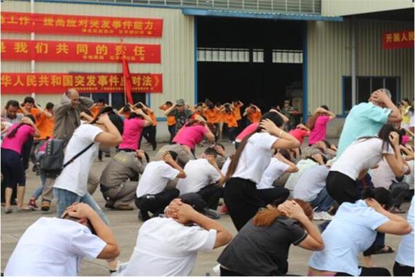 你知道地震發生時該如何逃生嗎？下面幾個方法讓你終生受益