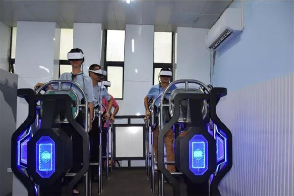 地震臺風科普體驗館適合孩子老人嗎？